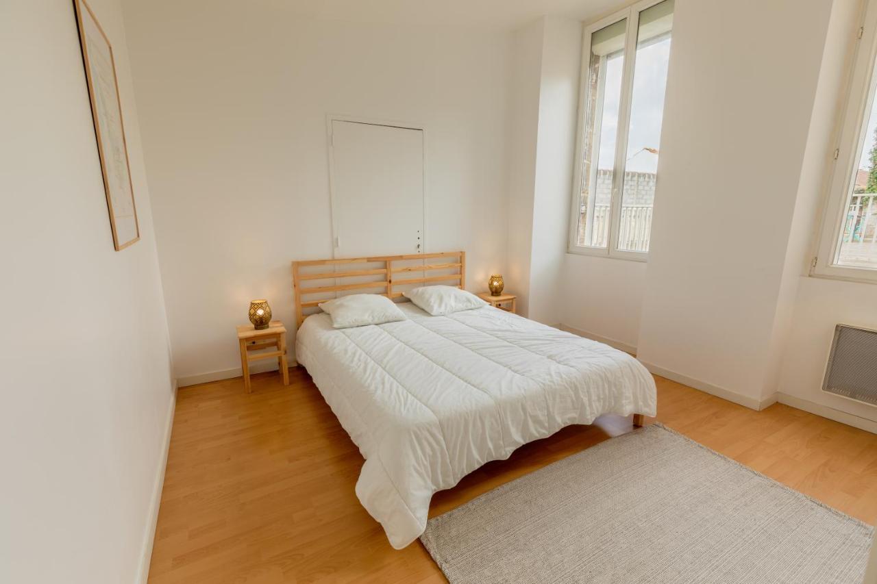 Ferienwohnung - Le Saugeron - Blaye Exterior foto